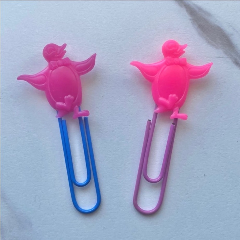 VTG 1989 Lisa Frank penguins paperclips set of 2